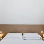 Eden Ξενοδοχείο