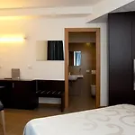 Eden Τζεσόλο Λίντο