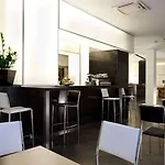 Ξενοδοχείο Eden 4*