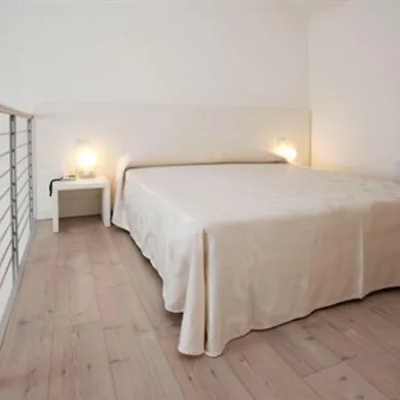 Hotel Eden