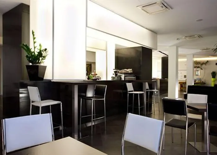 酒店 伊甸酒店 4*