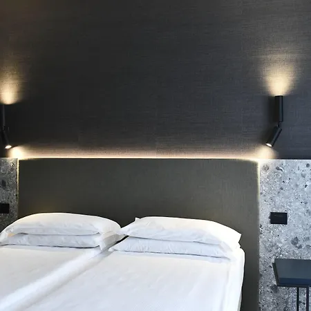 Hotel Eden 4*