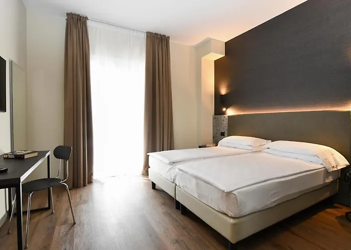 Hotel Eden 4*
